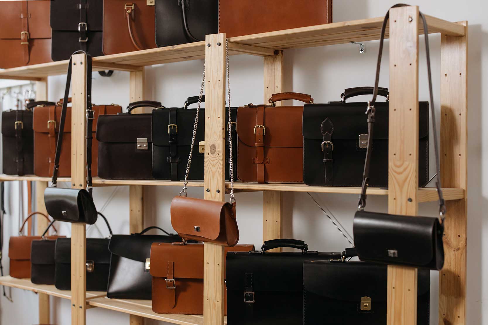 Picking the perfect bag: A casual guide to bag shopping